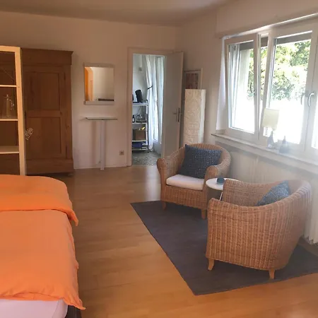 Quarto em Acomodações Particulares Glueck In Benrath Düsseldorf