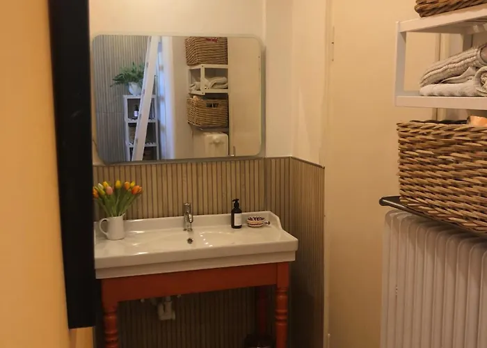 Glueck In Benrath Homestay *