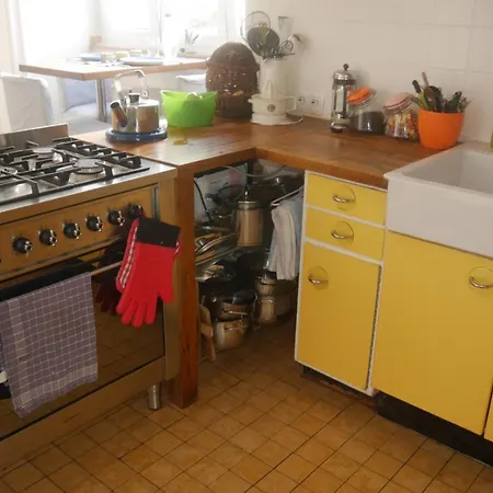 Glueck In Benrath Δωμάτια σε οικογενειακή κατοικία *