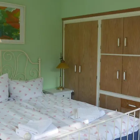 Glueck In Benrath Δωμάτια σε οικογενειακή κατοικία